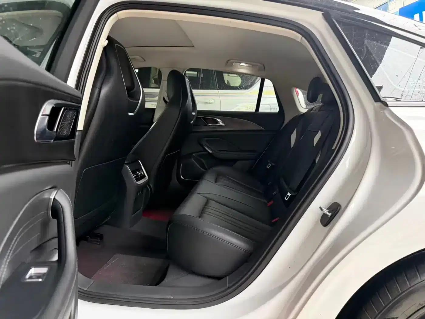 Hongqi H6 2023 2.0T Premium Edition — миниатюра 6