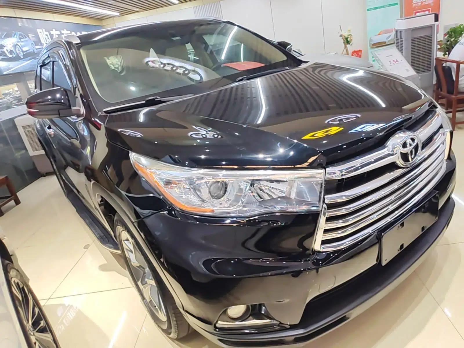 Toyota Highlander 2015 2.0T Four-Wheel Drive Luxury Edition 7-Seater — миниатюра 3