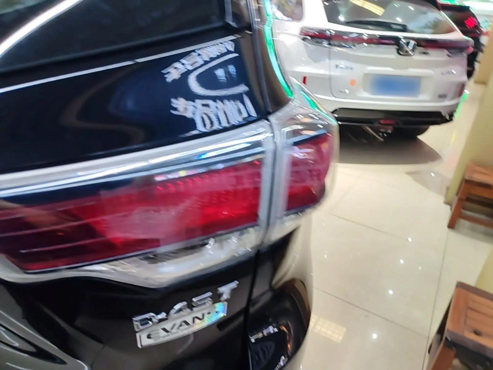 Toyota Highlander 2015 2.0T Four-Wheel Drive Luxury Edition 7-Seater — миниатюра 7