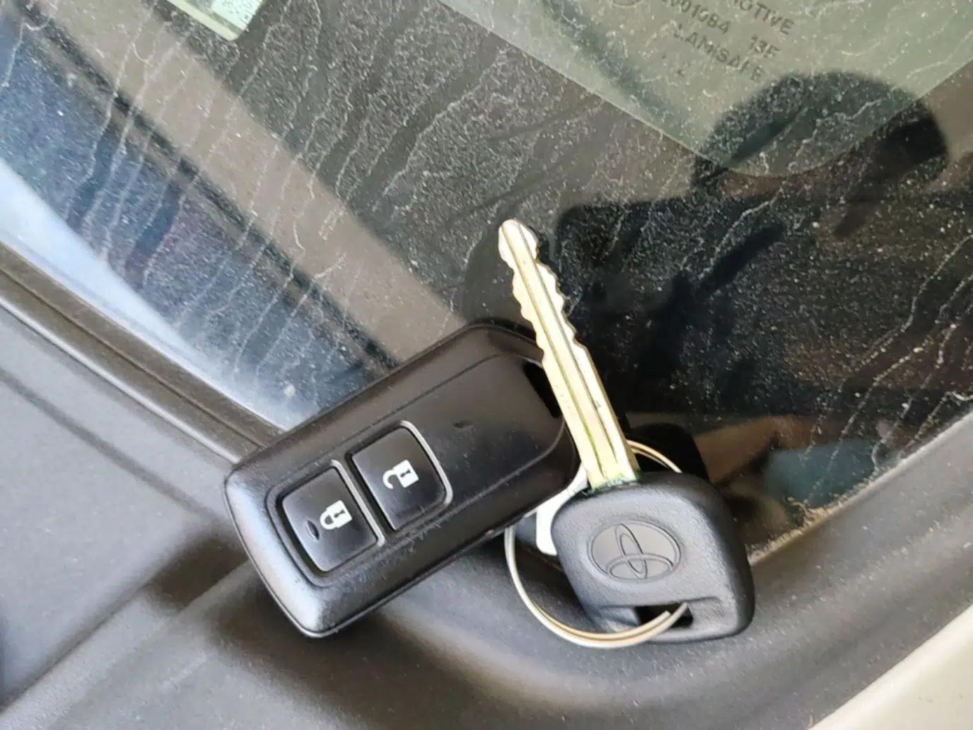 Toyota YARiS L Zhi Xuan 2022 X-Trail 1.5L CVT Leading PLUS Edition — миниатюра 12