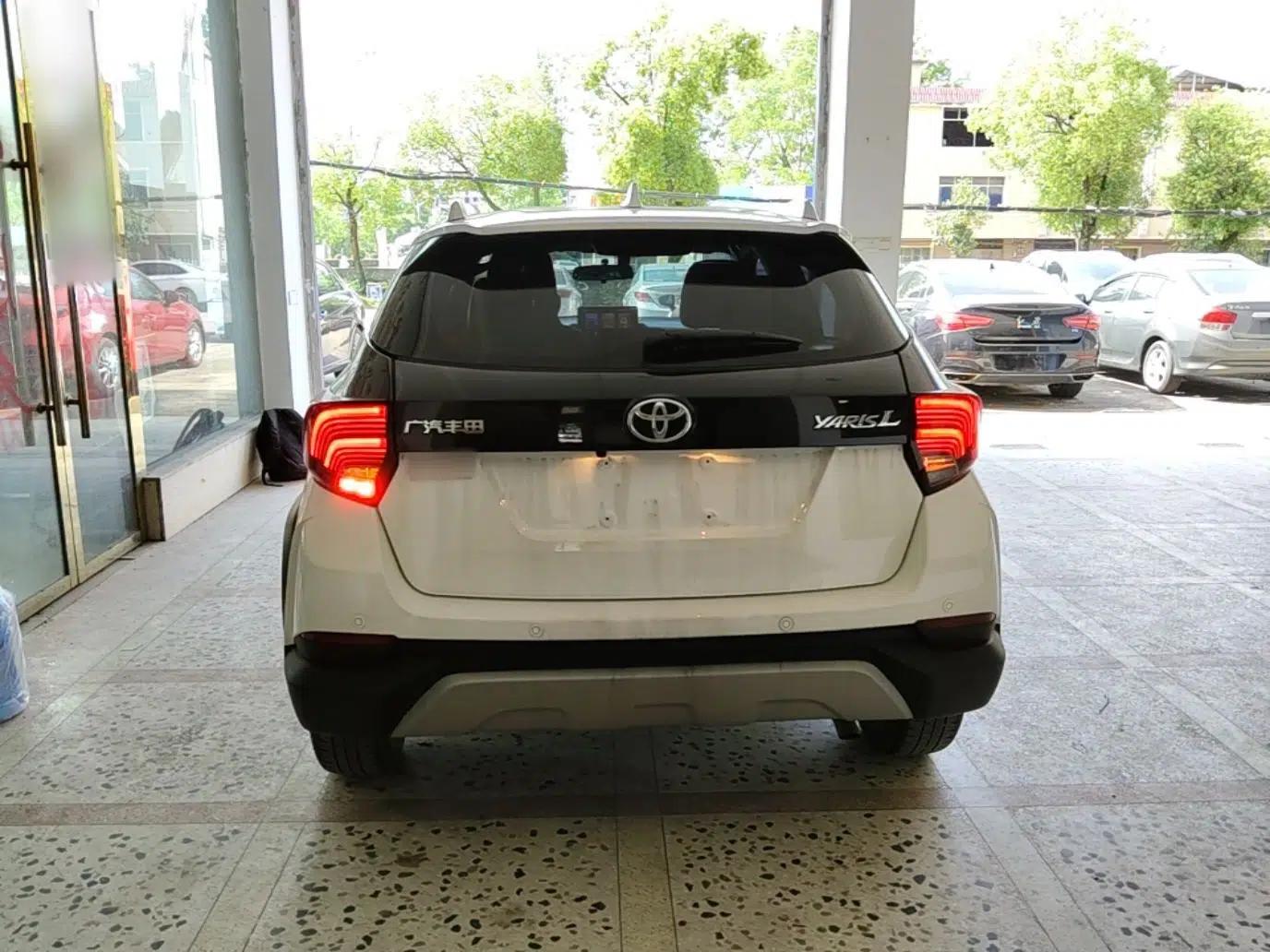 Toyota YARiS L Zhi Xuan 2022 X-Trail 1.5L CVT Leading PLUS Edition — миниатюра 5