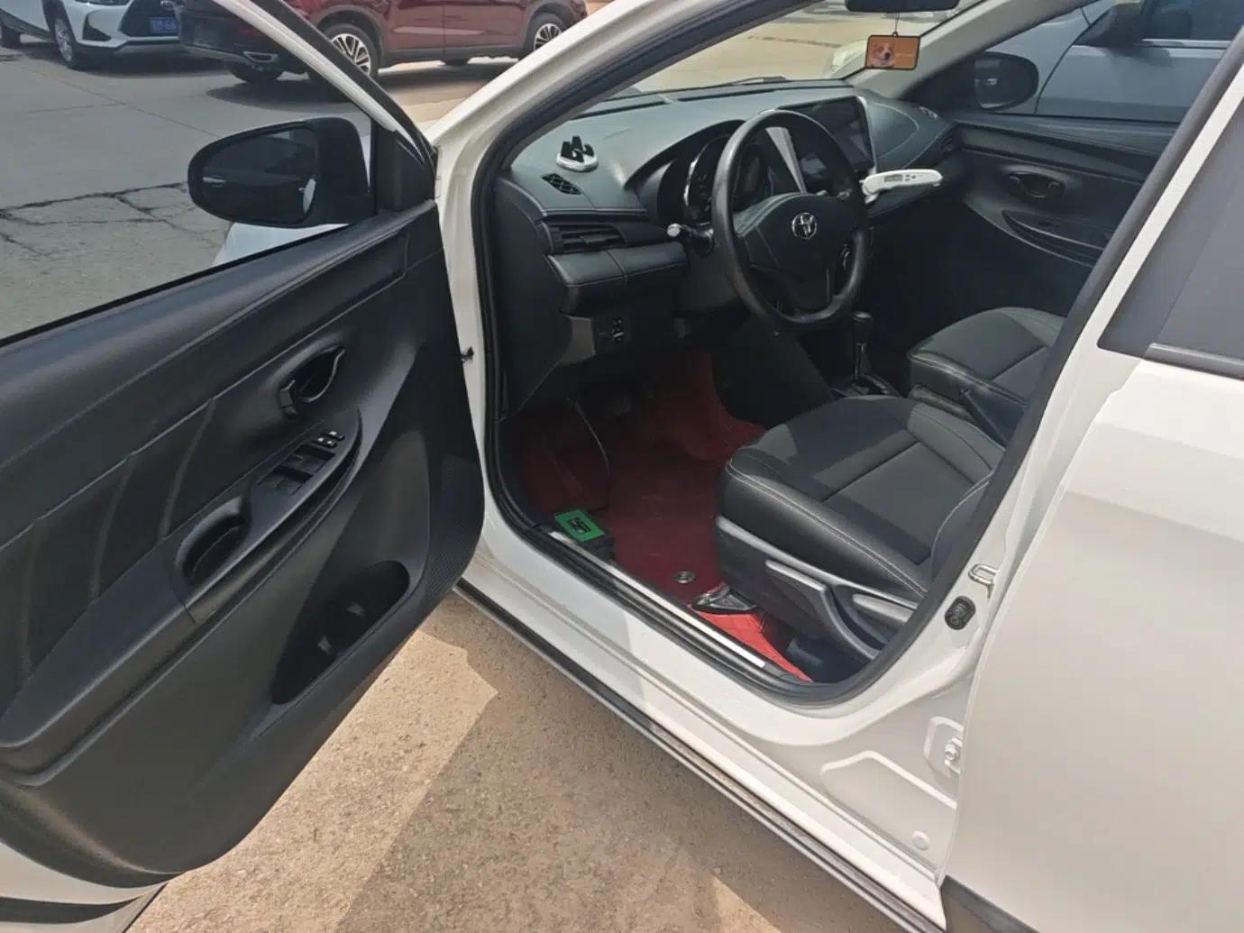 Toyota YARiS L Zhi Xuan 2021 X-Trail 1.5L CVT Leading Edition — миниатюра 19