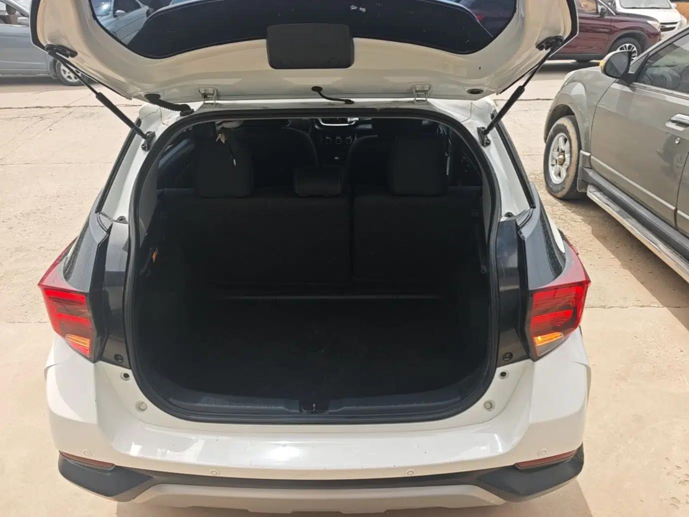 Toyota YARiS L Zhi Xuan 2021 X-Trail 1.5L CVT Leading Edition — миниатюра 22