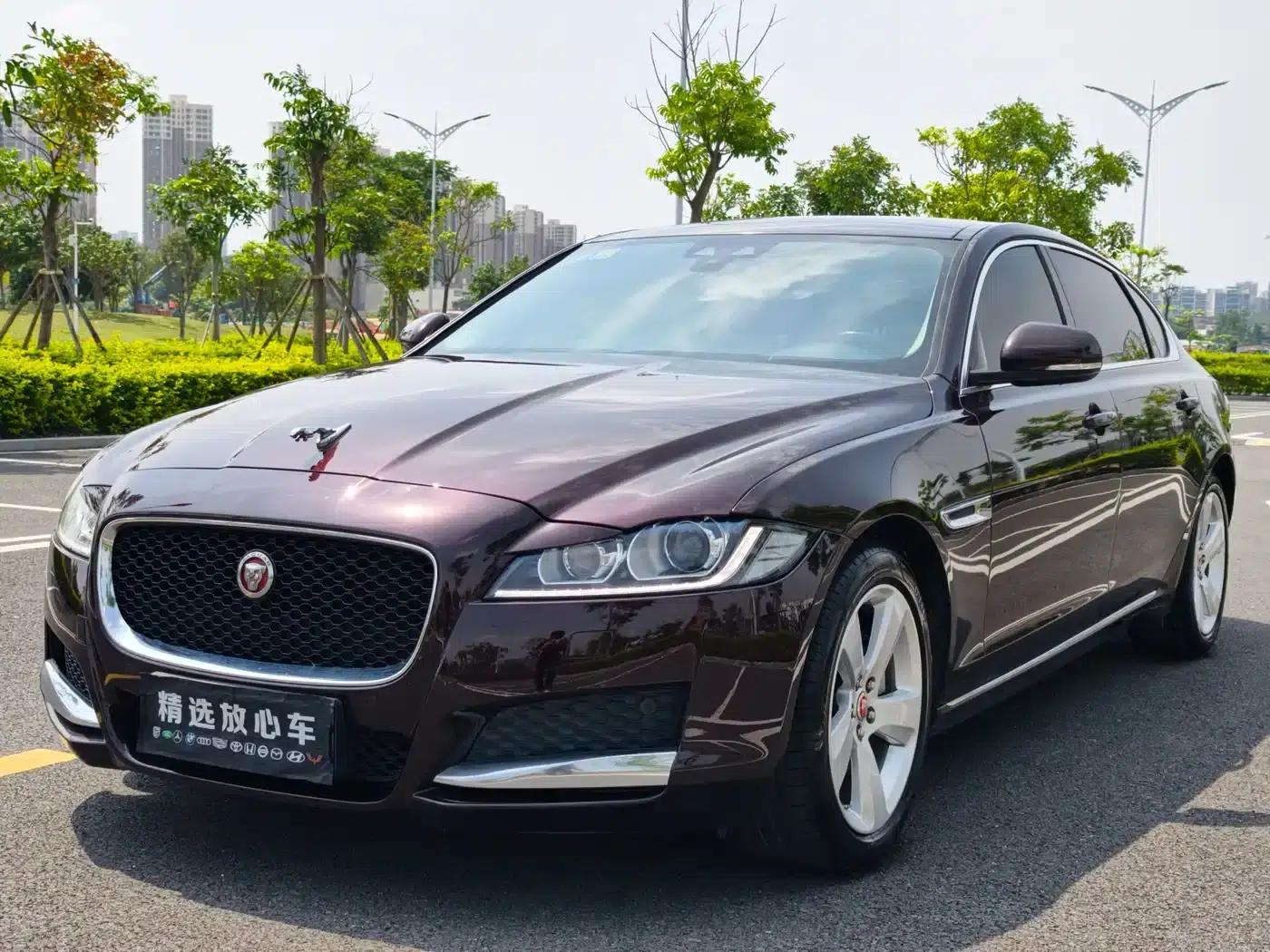 2018 Jaguar XFL 2.0T 200PS Elite Edition — миниатюра 1