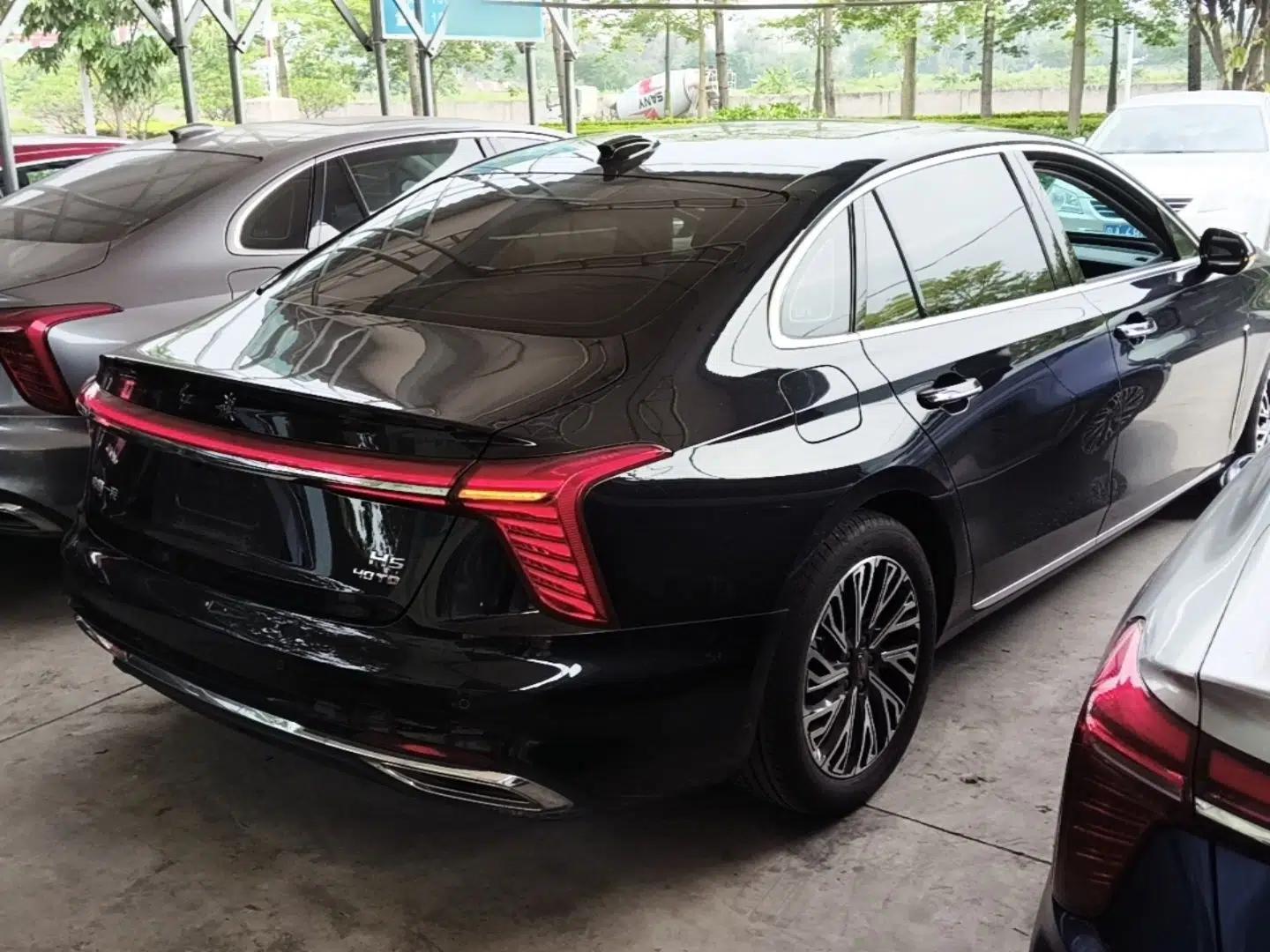 Hongqi H5 2024 2.0T Automatic Smart Connect Flagship Edition — миниатюра 4