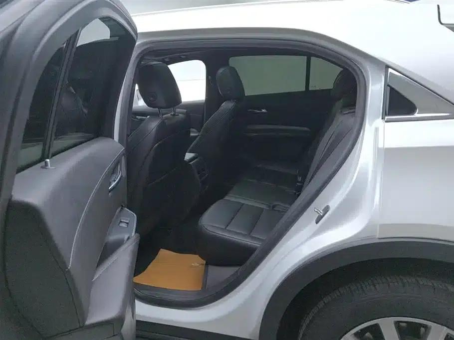 2020 Cadillac XT4 Facelift 28T Two-Wheel Drive Premium Model — миниатюра 11