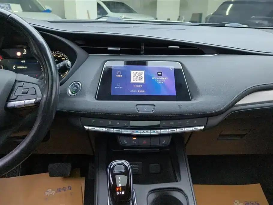 2020 Cadillac XT4 Facelift 28T Two-Wheel Drive Premium Model — миниатюра 13