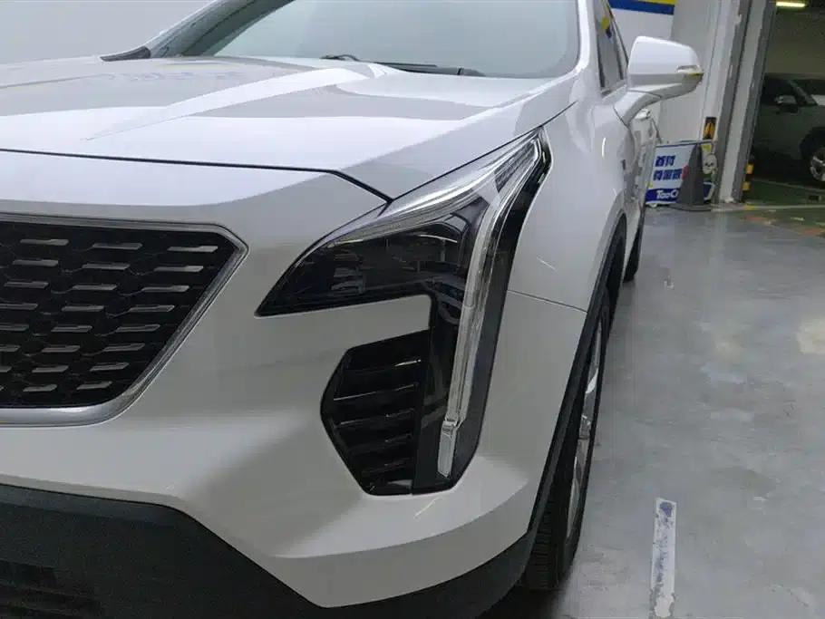 2020 Cadillac XT4 Facelift 28T Two-Wheel Drive Premium Model — миниатюра 5