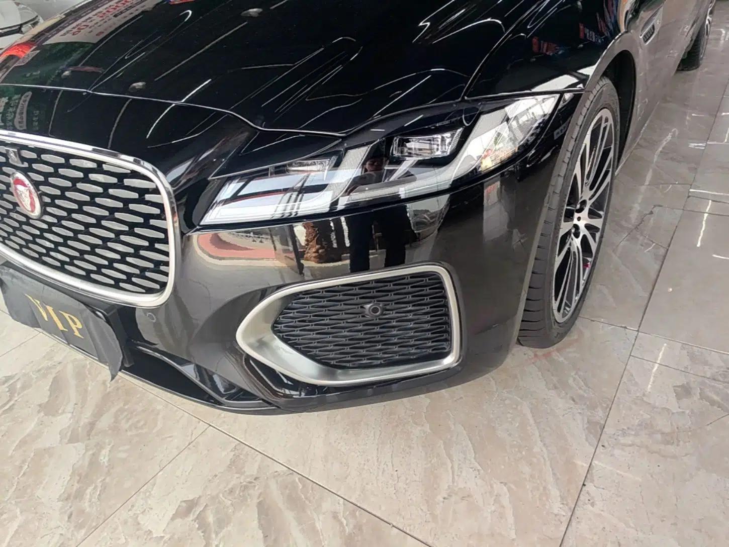 Jaguar XFL 2024 2.0T P250 Two-Wheel Drive Prestige Luxury Edition — миниатюра 5