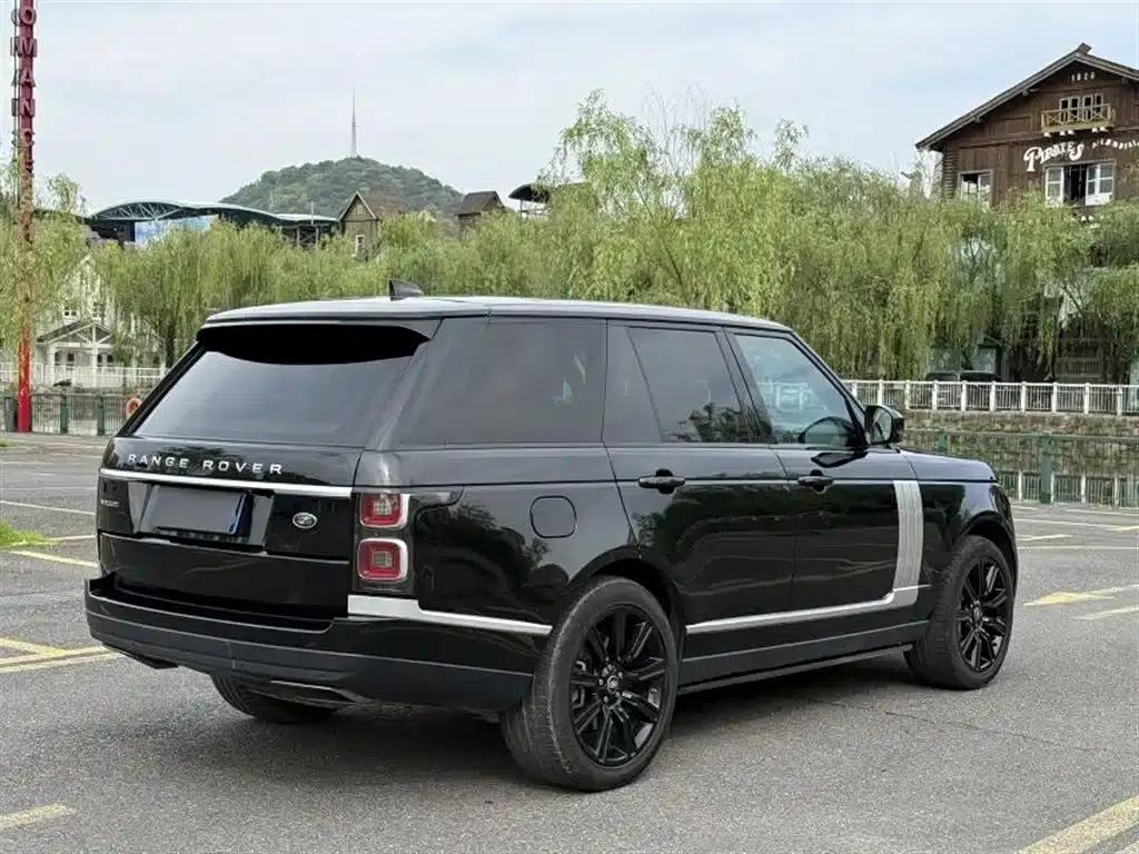 Range Rover 2021 3.0 L6 Legendary Edition — миниатюра 4
