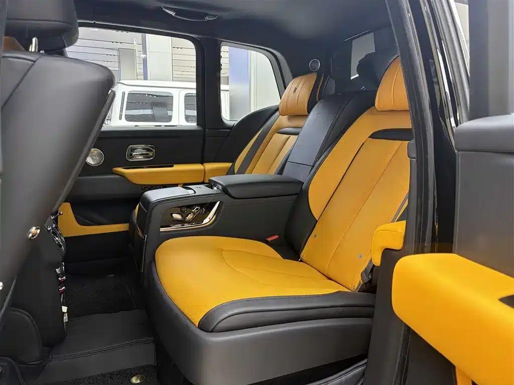2018 Cullinan, four-seater version — миниатюра 13