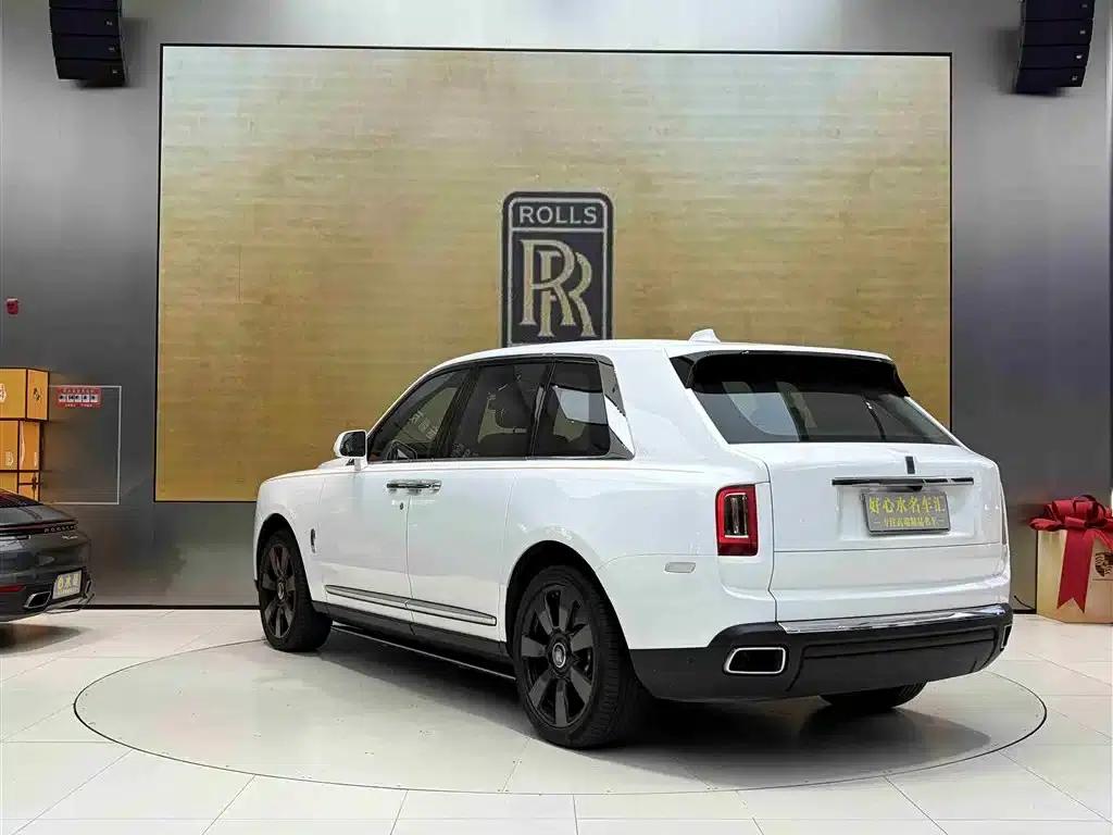2018 Cullinan, four-seater version — миниатюра 4