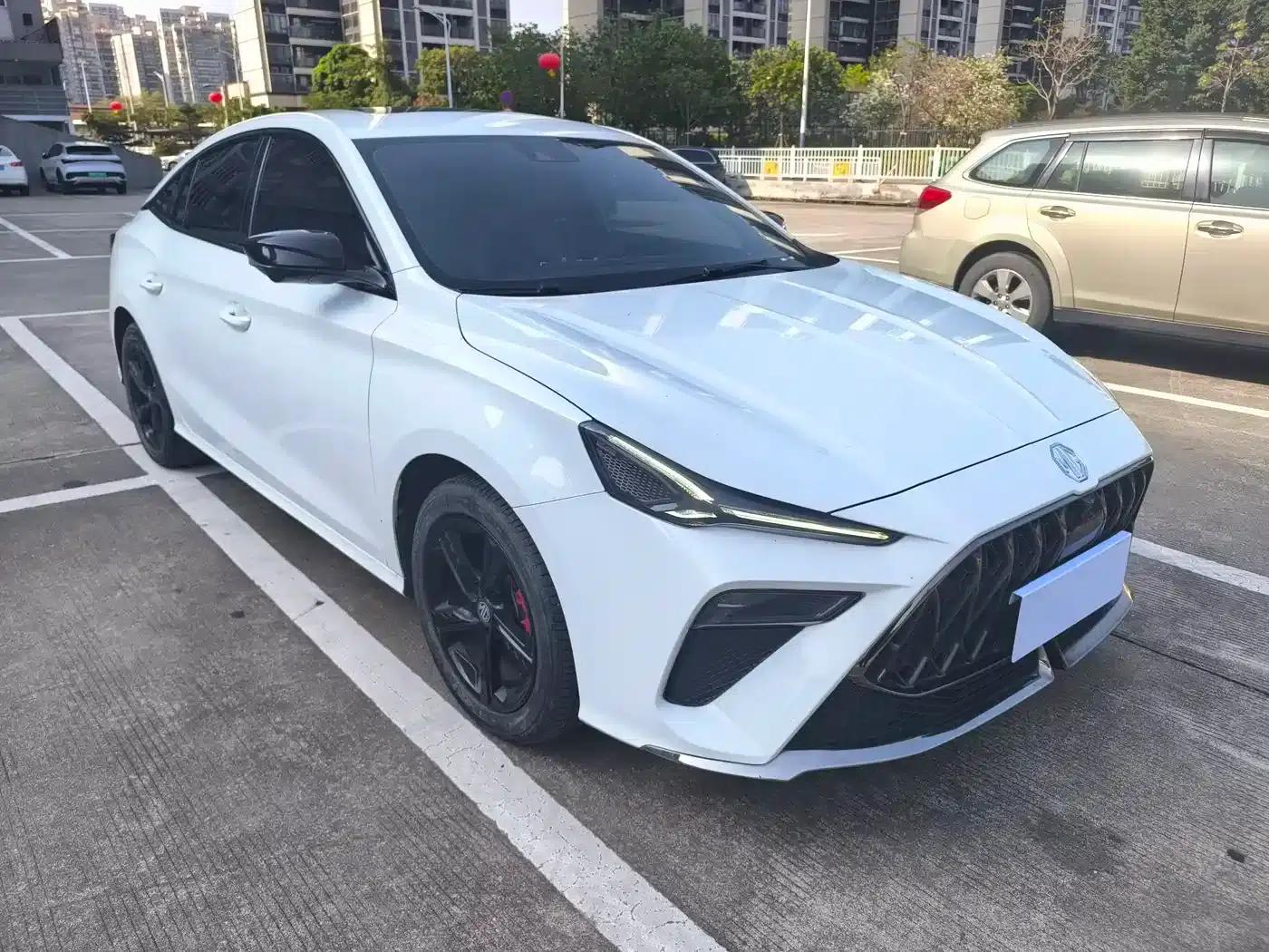 MG5 Scorpio 2022 1.5T Luxury Edition — миниатюра 3