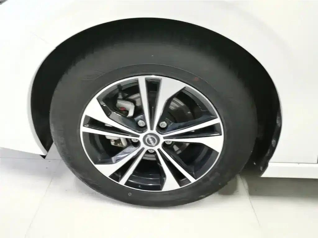 Nissan Sylphy 2023 1.6L CVT Enjoy Edition — миниатюра 23