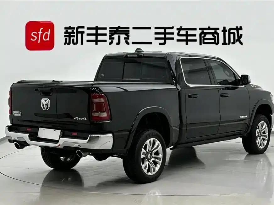 RAM Trucks 2023 5.7L Middle East Edition — миниатюра 5