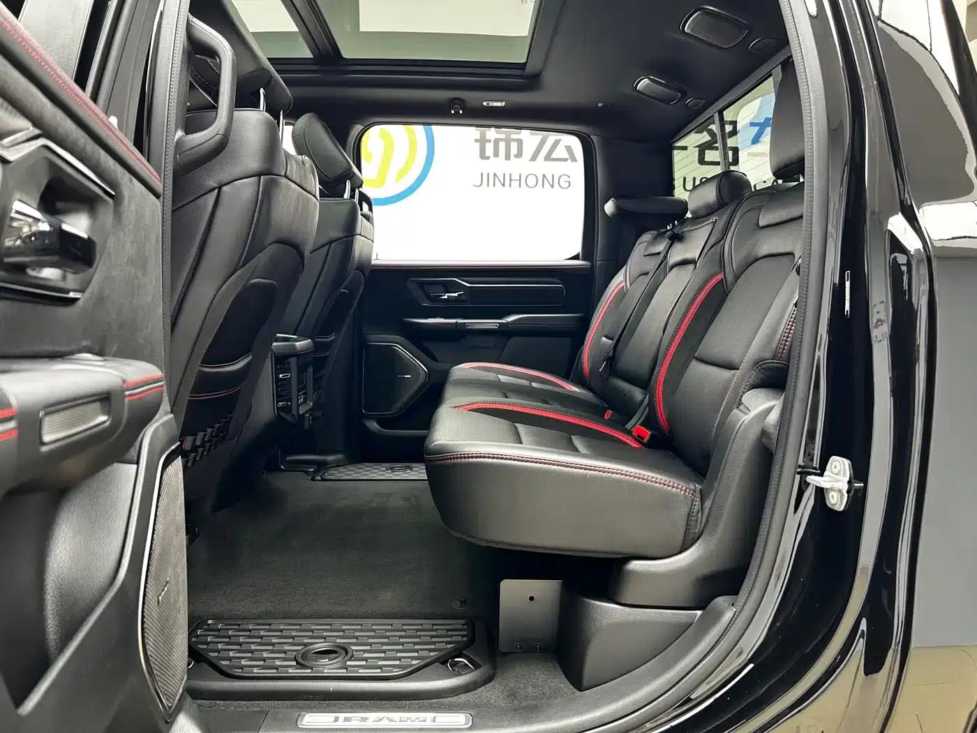 RAM Trucks Tyrannosaurus Rex 2023 6.2T US Spec — миниатюра 12