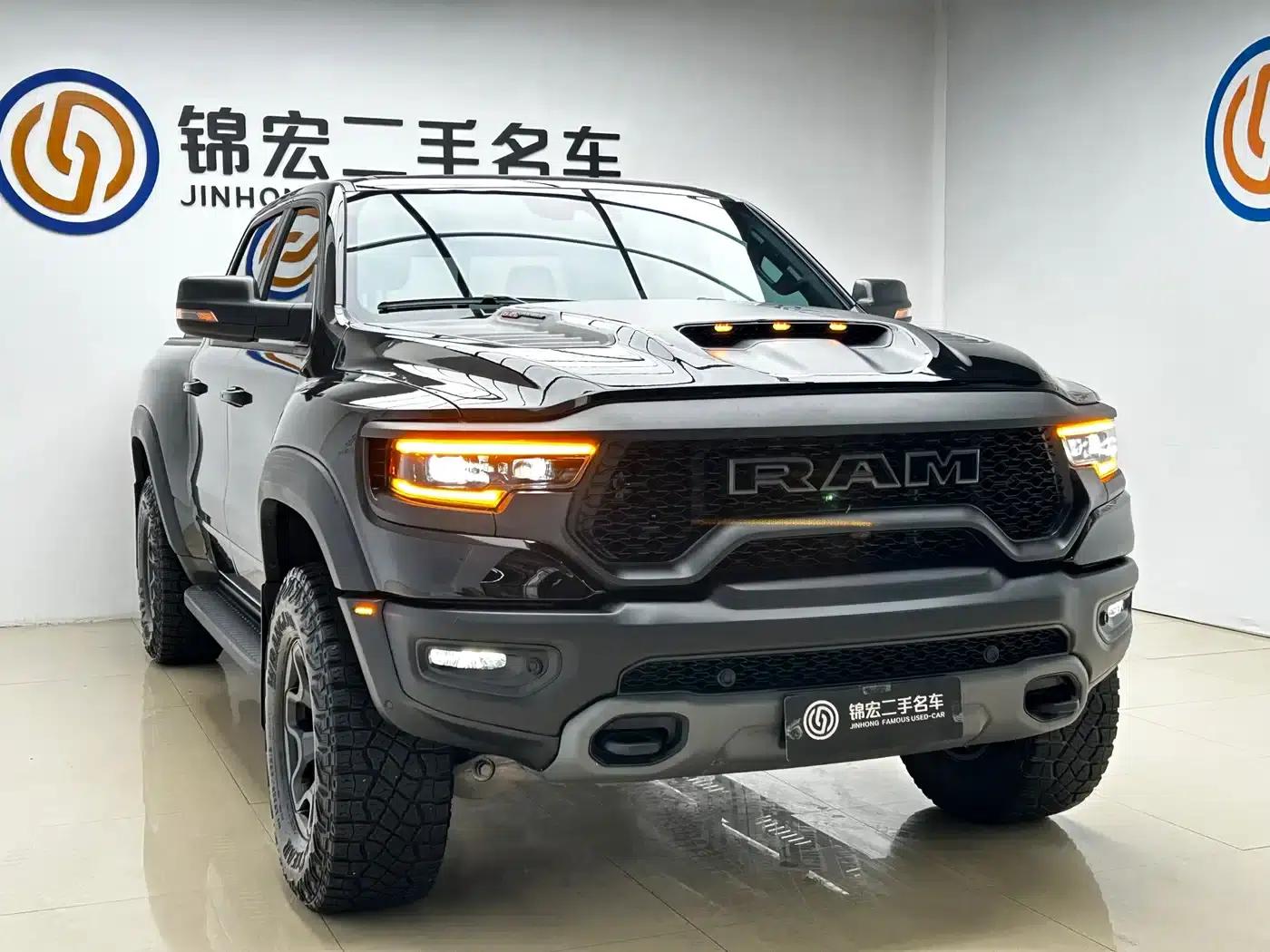 RAM Trucks Tyrannosaurus Rex 2023 6.2T US Spec — миниатюра 3