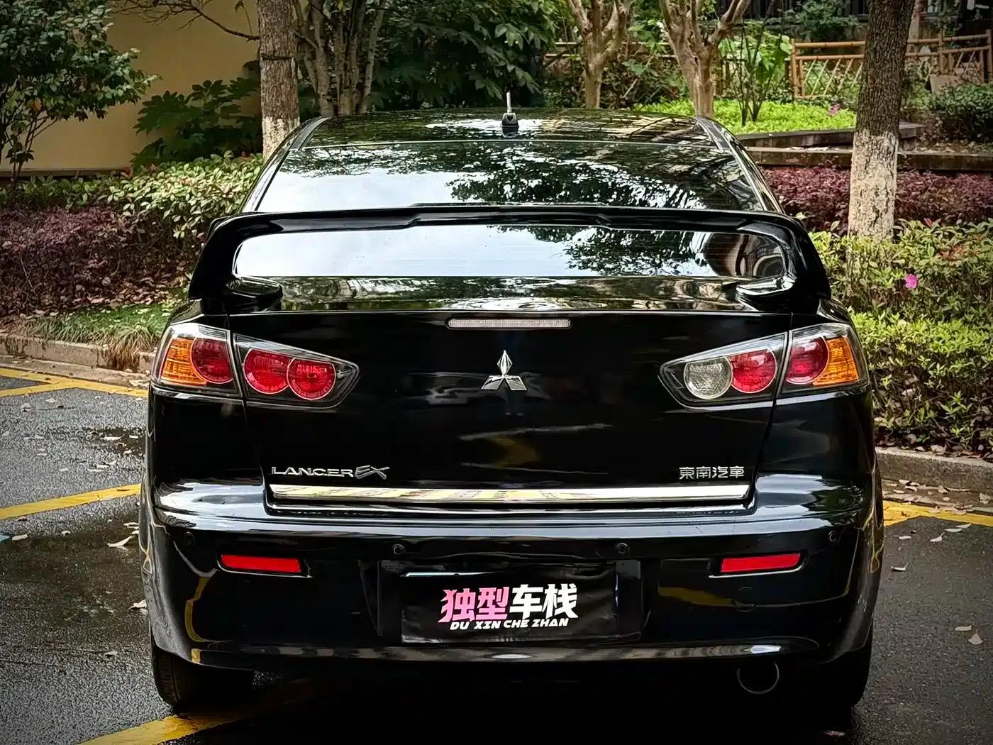 Lancer EX 2012 Luxury Edition 1.8L Manual — миниатюра 14