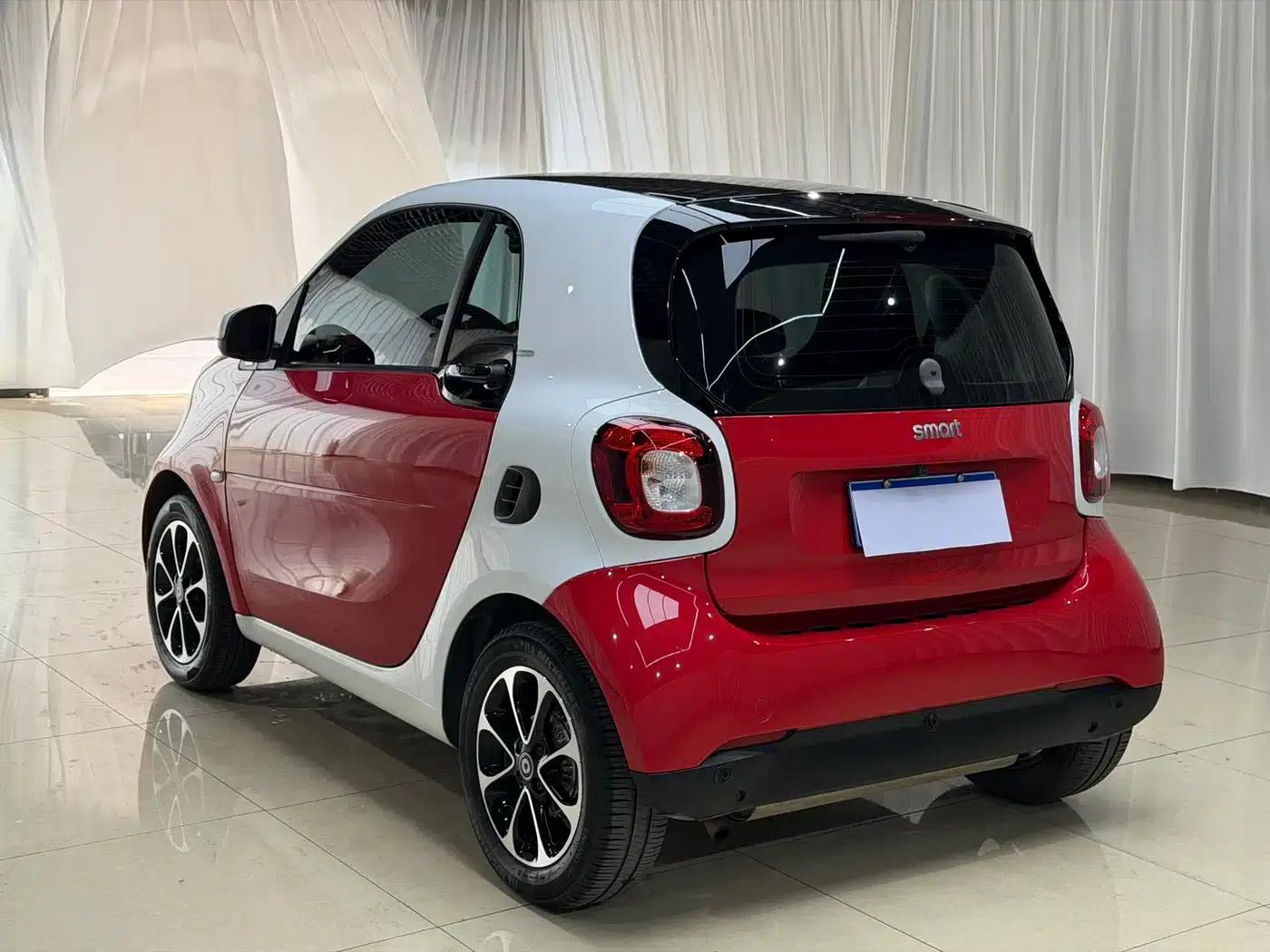 2018 Smart Fortwo 1.0L 52kW Hardtop Passion Edition (National V Emission Standard) — миниатюра 21