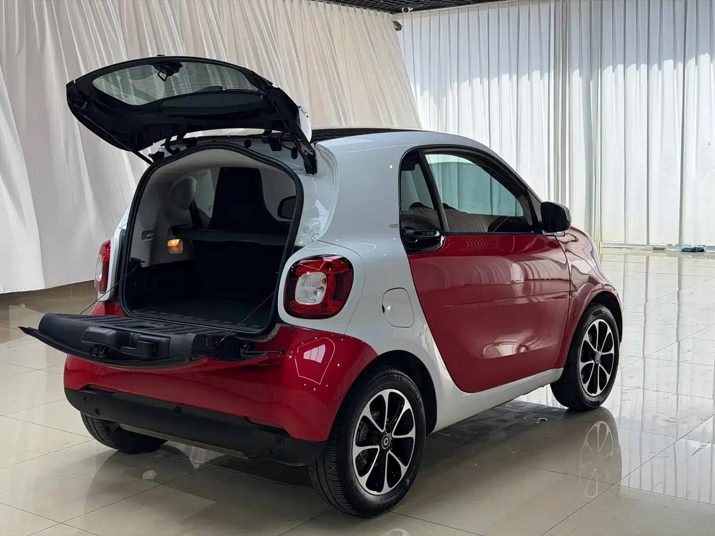 2018 Smart Fortwo 1.0L 52kW Hardtop Passion Edition (National V Emission Standard) — миниатюра 22