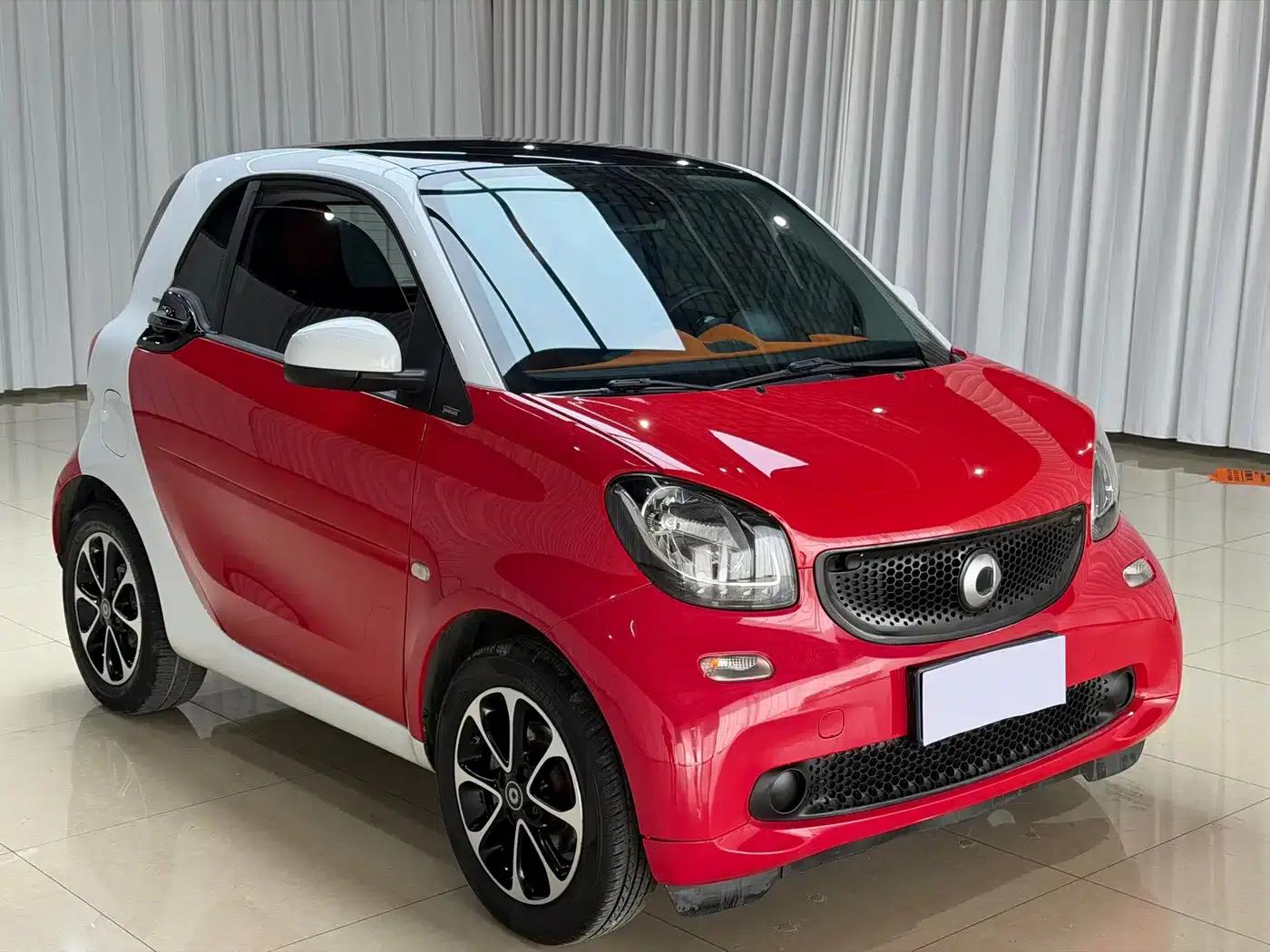 2018 Smart Fortwo 1.0L 52kW Hardtop Passion Edition (National V Emission Standard) — миниатюра 5