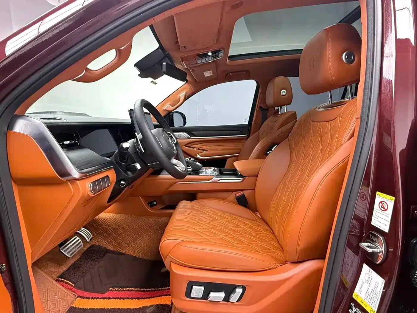 Tank 500 2022 3.0T High-End Custom Edition 5-Seat — миниатюра 4