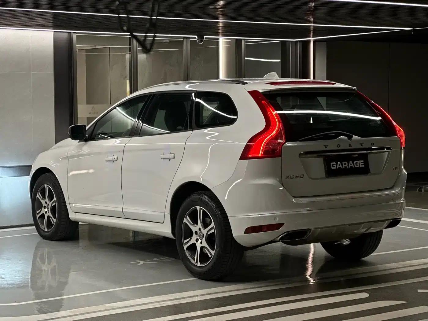 2014 Volvo XC60 Imported Model, Facelift, T5 Smart Edition — миниатюра 4