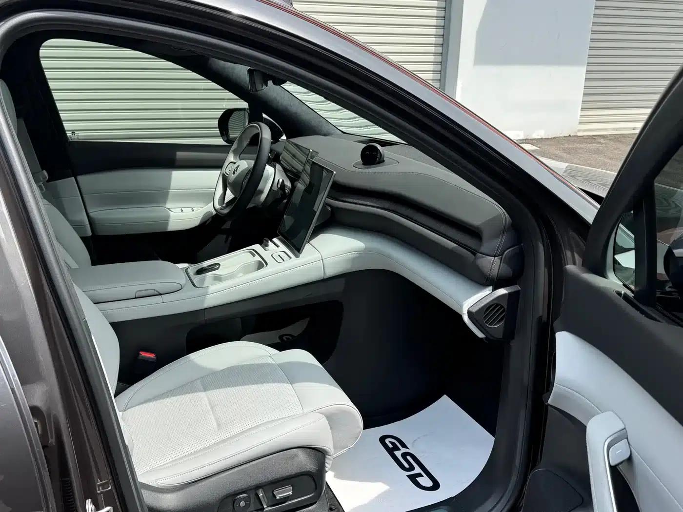 NIO ES6 2024 model 75kWh — миниатюра 15