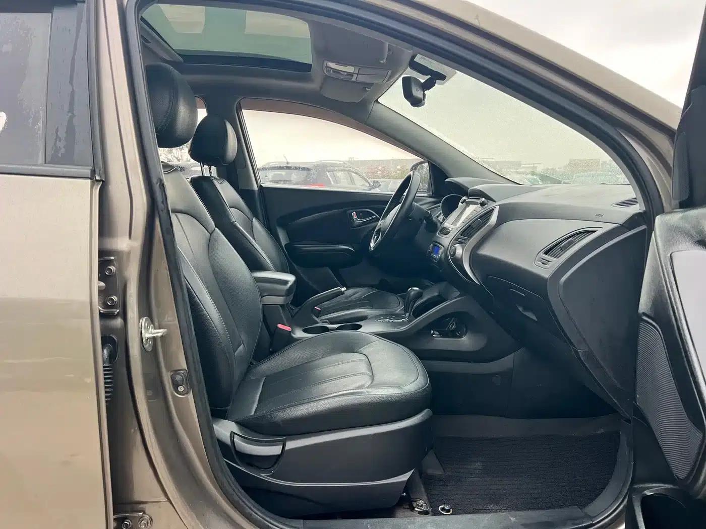 Beijing Hyundai ix35 2012 2.4L Automatic 2WD Premium Edition GLS — миниатюра 7