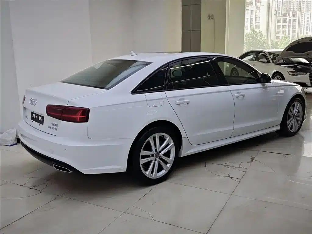 Audi A6L 2018 30th Anniversary Edition 35 TFSI Sport — миниатюра 5