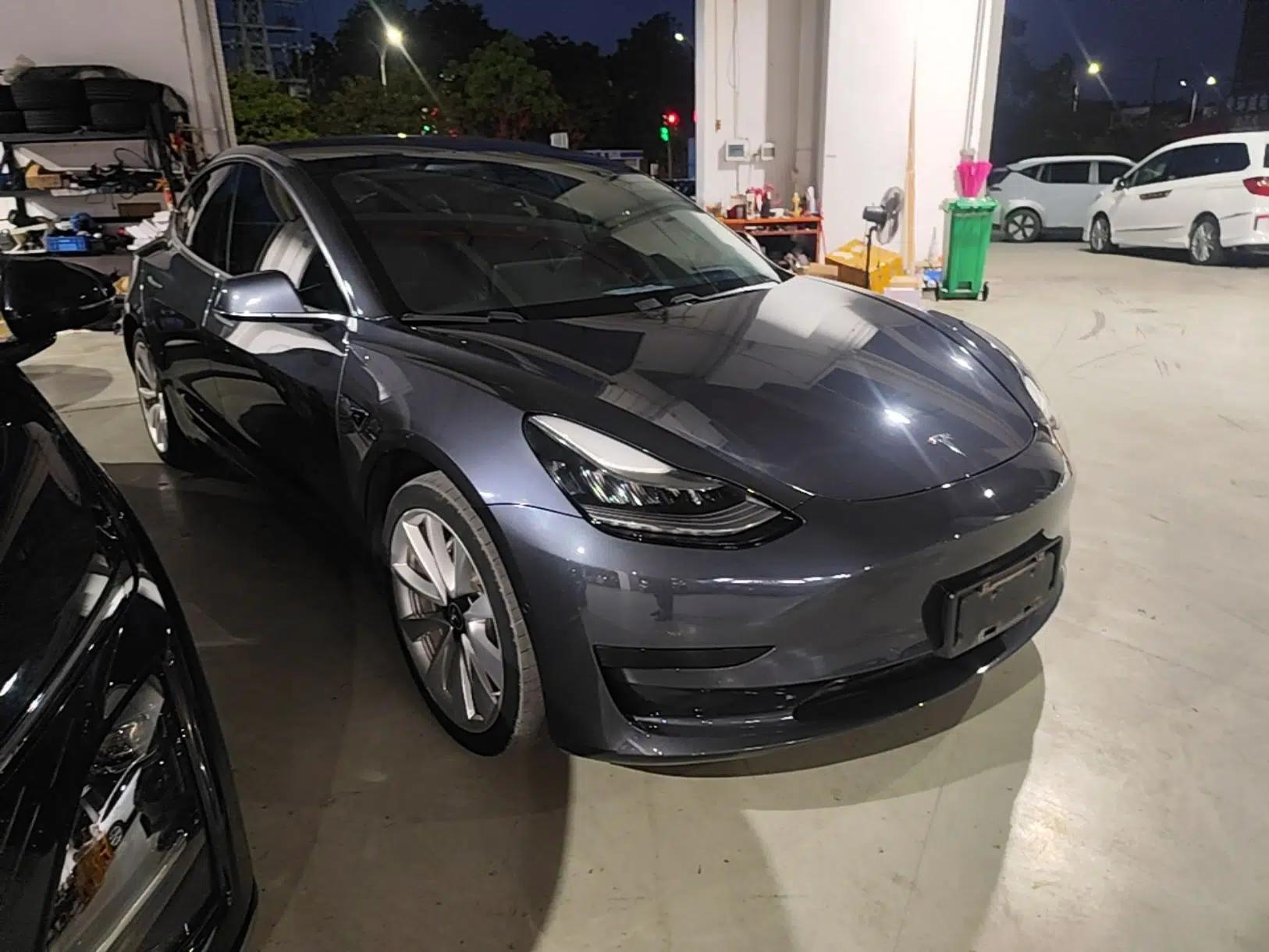 Tesla Model 3 2019 Standard Range Rear-Drive Upgraded Version — миниатюра 6