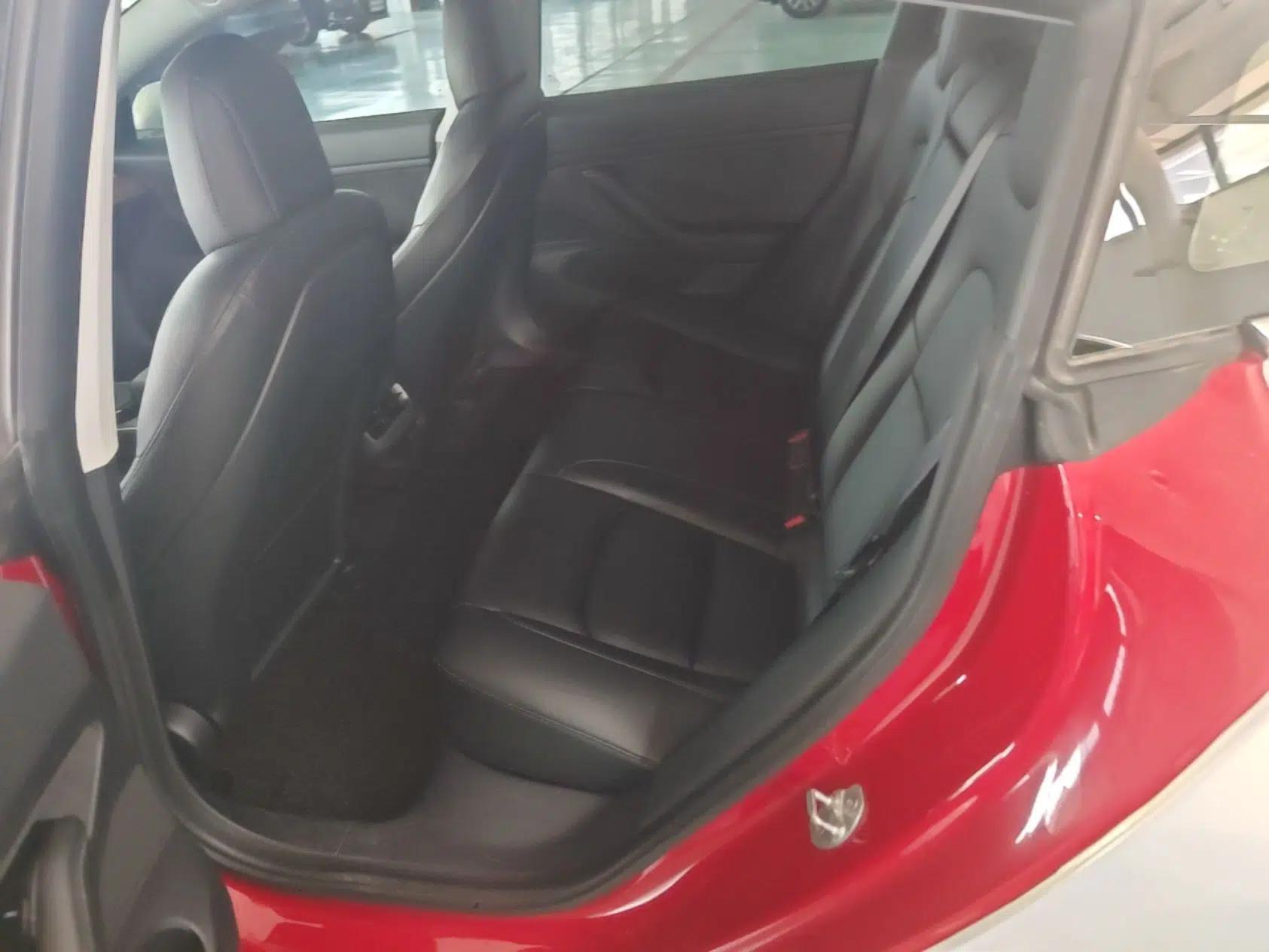 Tesla Model 3 2019 Standard Range Rear-Drive Upgraded Version — миниатюра 20