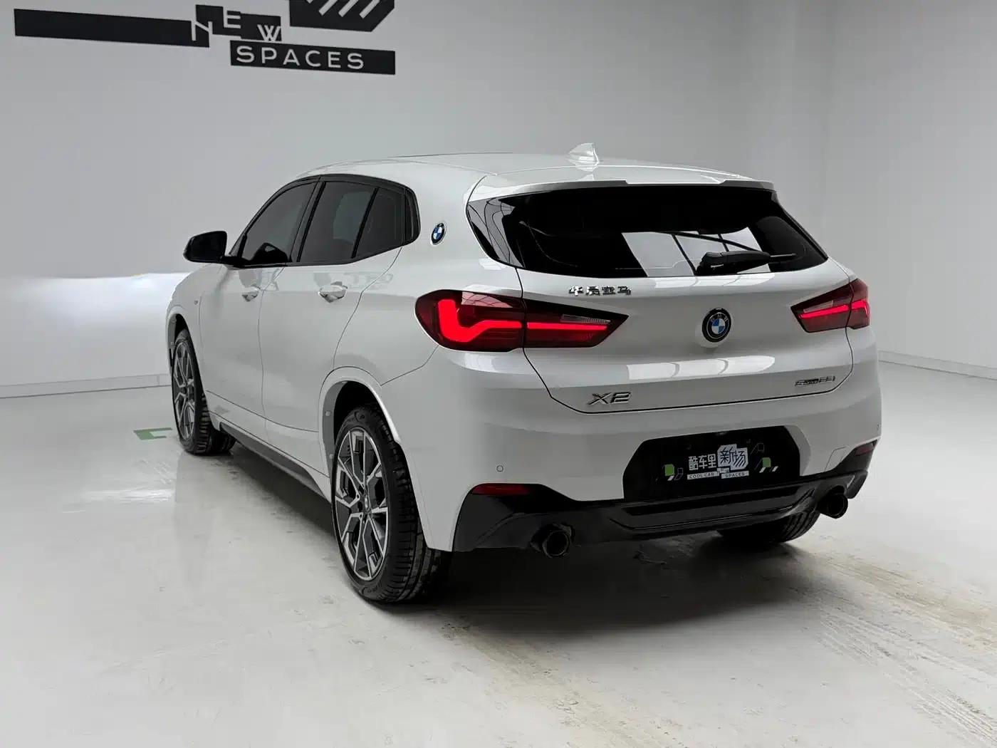 BMW X2 2022 sDrive25i Shadow Edition — миниатюра 6