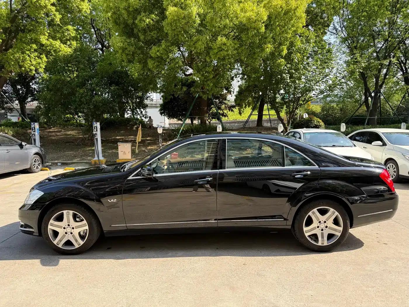 Mercedes-Benz S-Class 2012 S 600 L Grand Edition — миниатюра 3