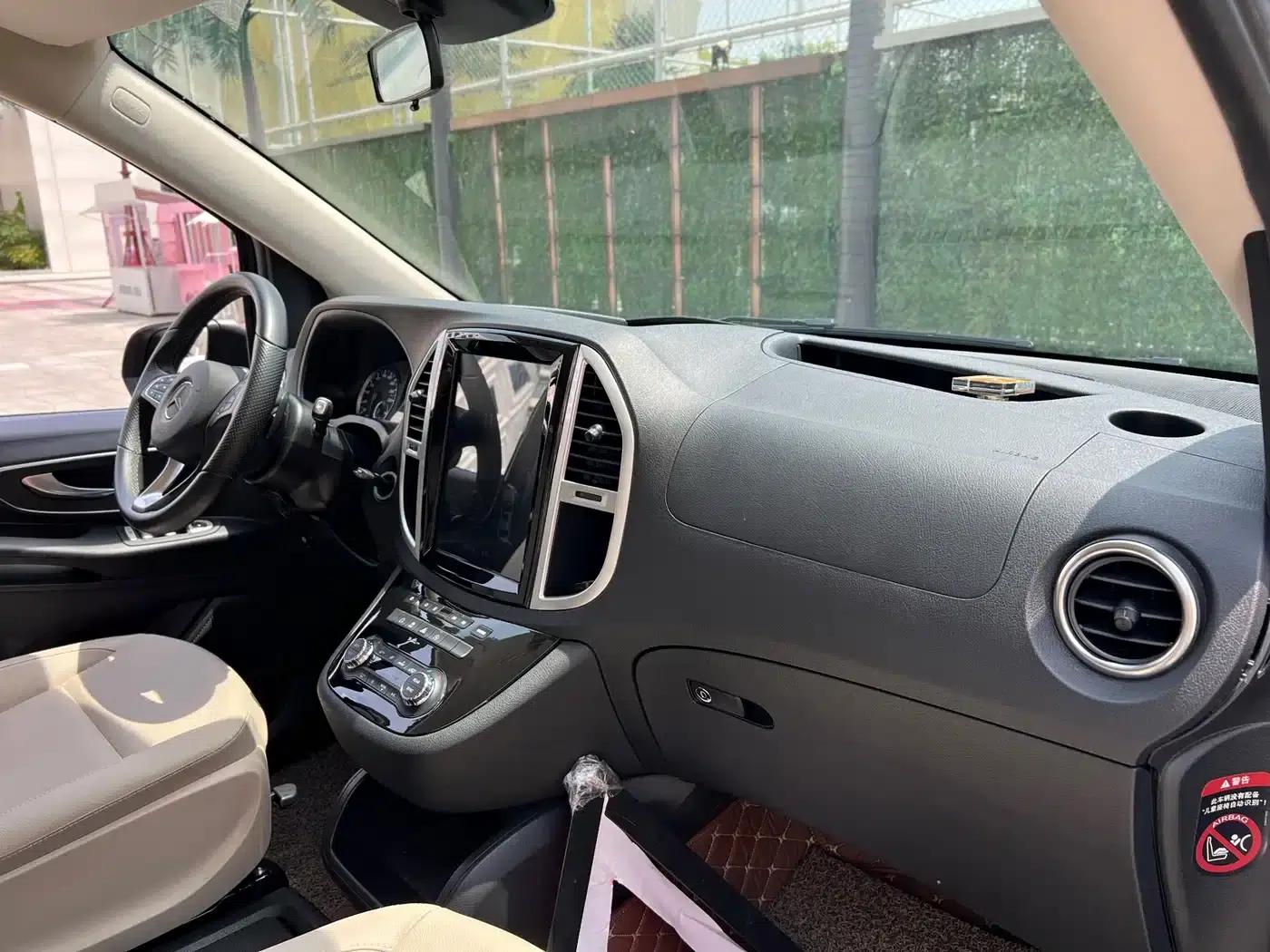 2016 Vito 2.0T Business Edition — миниатюра 11