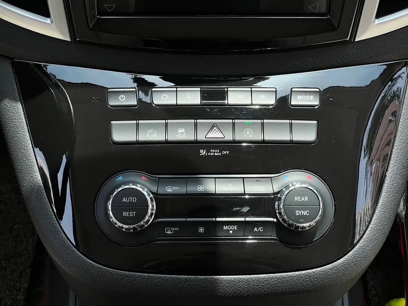 2016 Vito 2.0T Business Edition — миниатюра 21