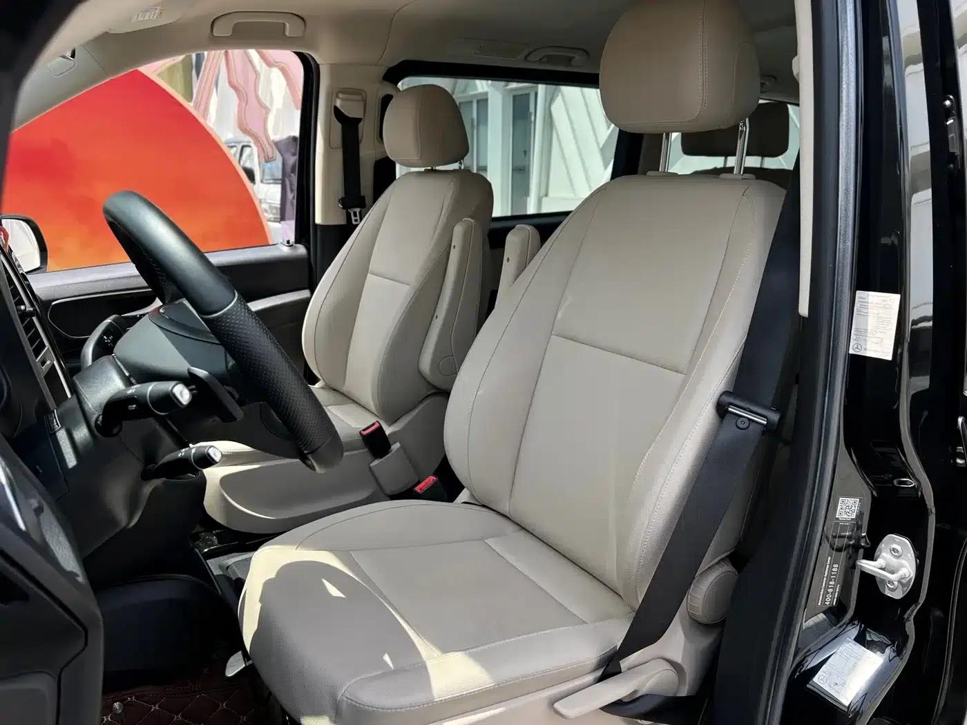 2016 Vito 2.0T Business Edition — миниатюра 25
