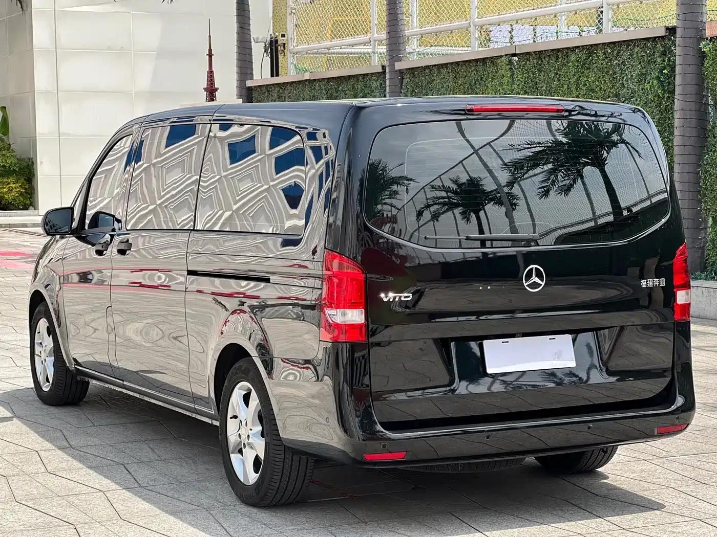 2016 Vito 2.0T Business Edition — миниатюра 4