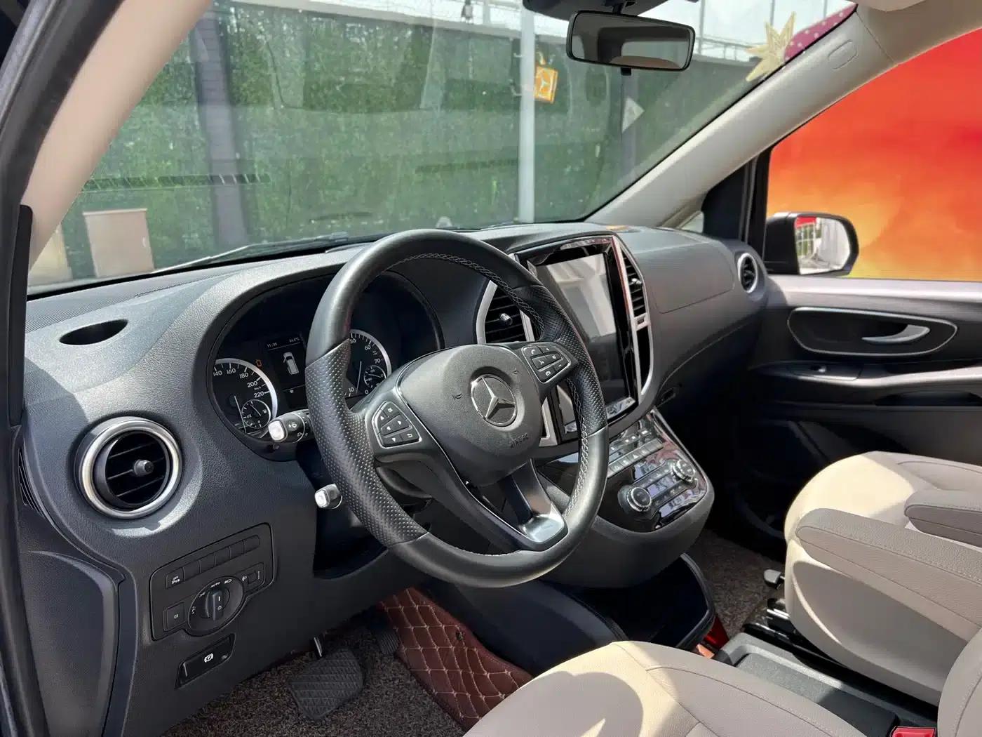 2016 Vito 2.0T Business Edition — миниатюра 9