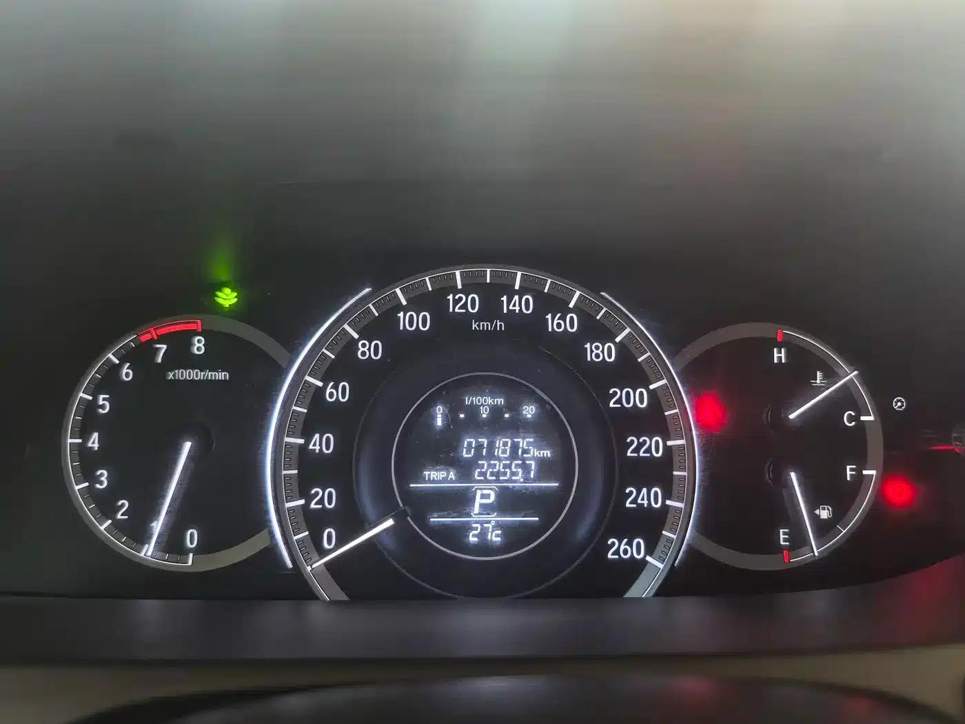 2016 Honda Accord 2.0L Comfort Edition — миниатюра 15