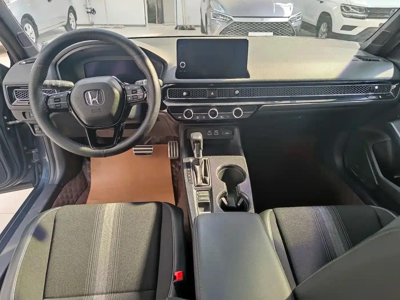 Civic 2022 240TURBO CVT Sport Edition — миниатюра 6