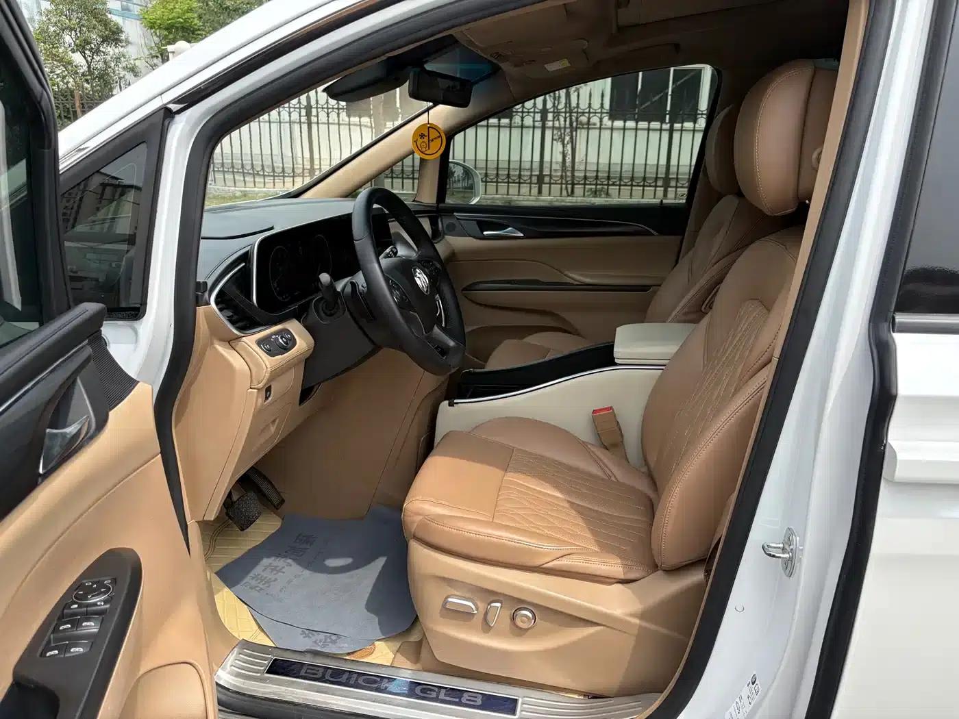 Buick GL8 2020 ES Avantgarde 653T Premium Edition — миниатюра 6