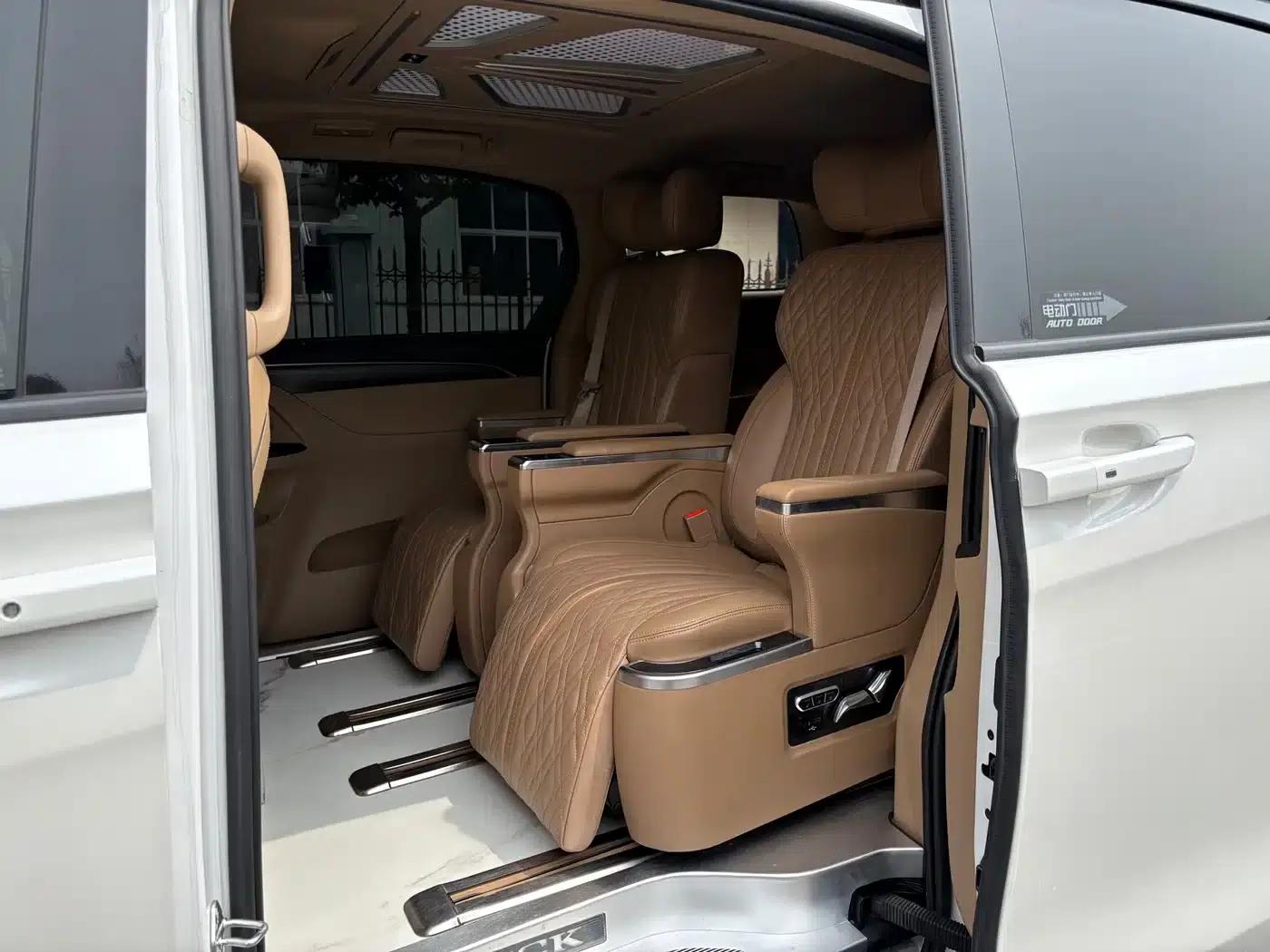 Buick GL8 2020 ES Avantgarde 653T Premium Edition — миниатюра 7