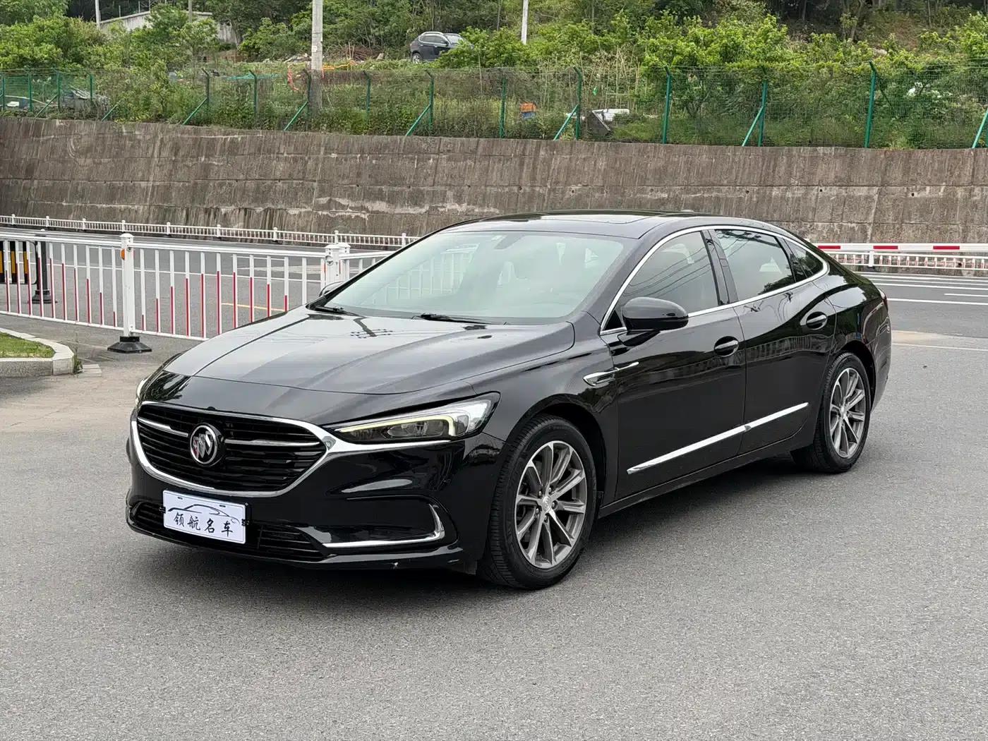 Buick LaCrosse 2021 652T Luxury Edition — миниатюра 1