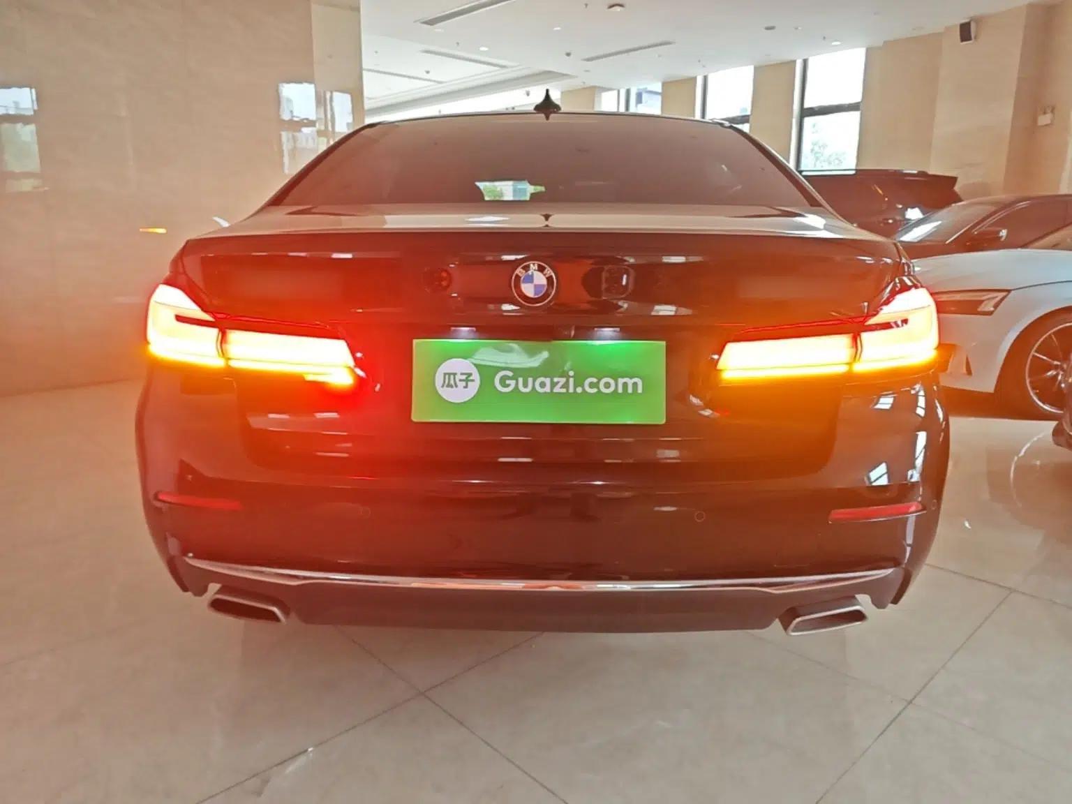 BMW 5 Series 2023 530Li Leading Edition Luxury Package — миниатюра 5