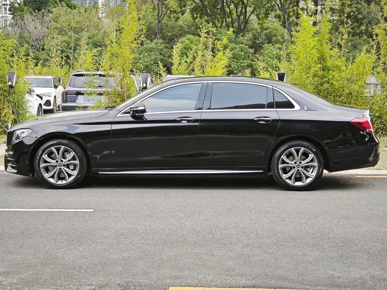 Mercedes-Benz E-Class 2020 Restyled E 300 L Sporty and Stylish Edition — миниатюра 3