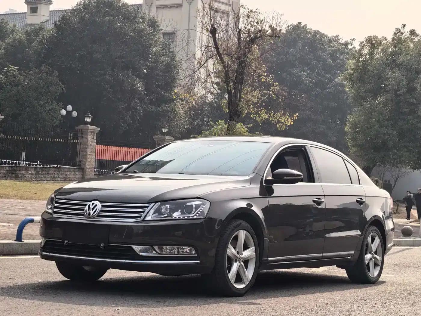 2016 Volkswagen Passat 2.0TSI Smart Luxury Edition — миниатюра 1