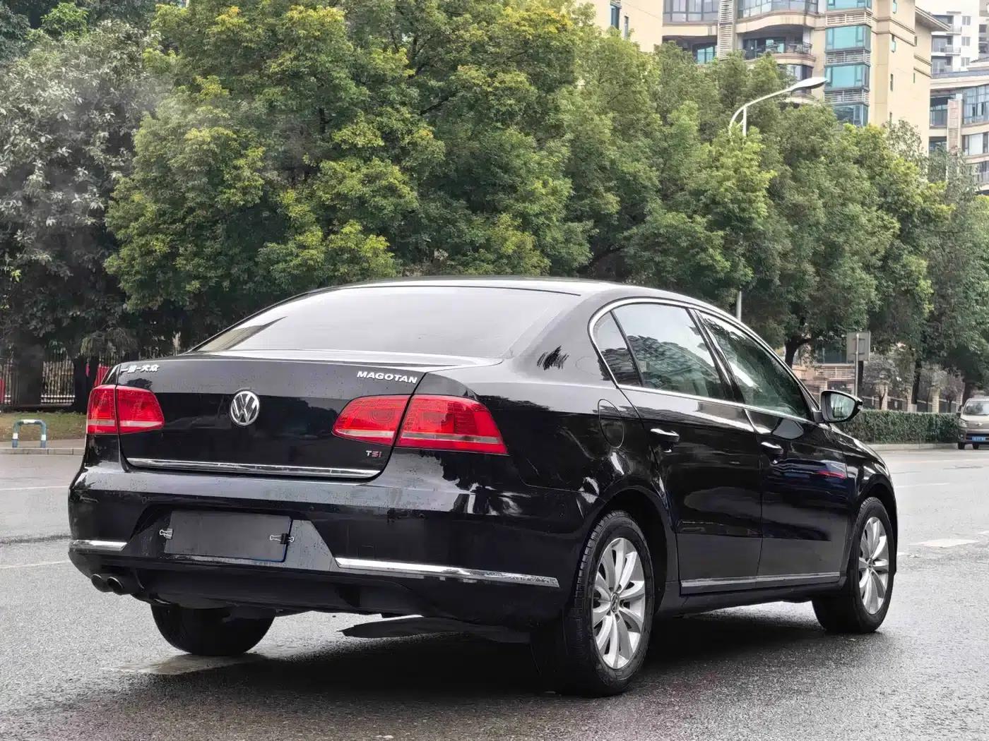 2015 Volkswagen Magotan Facelift 1.8TSI Luxury Model — миниатюра 6