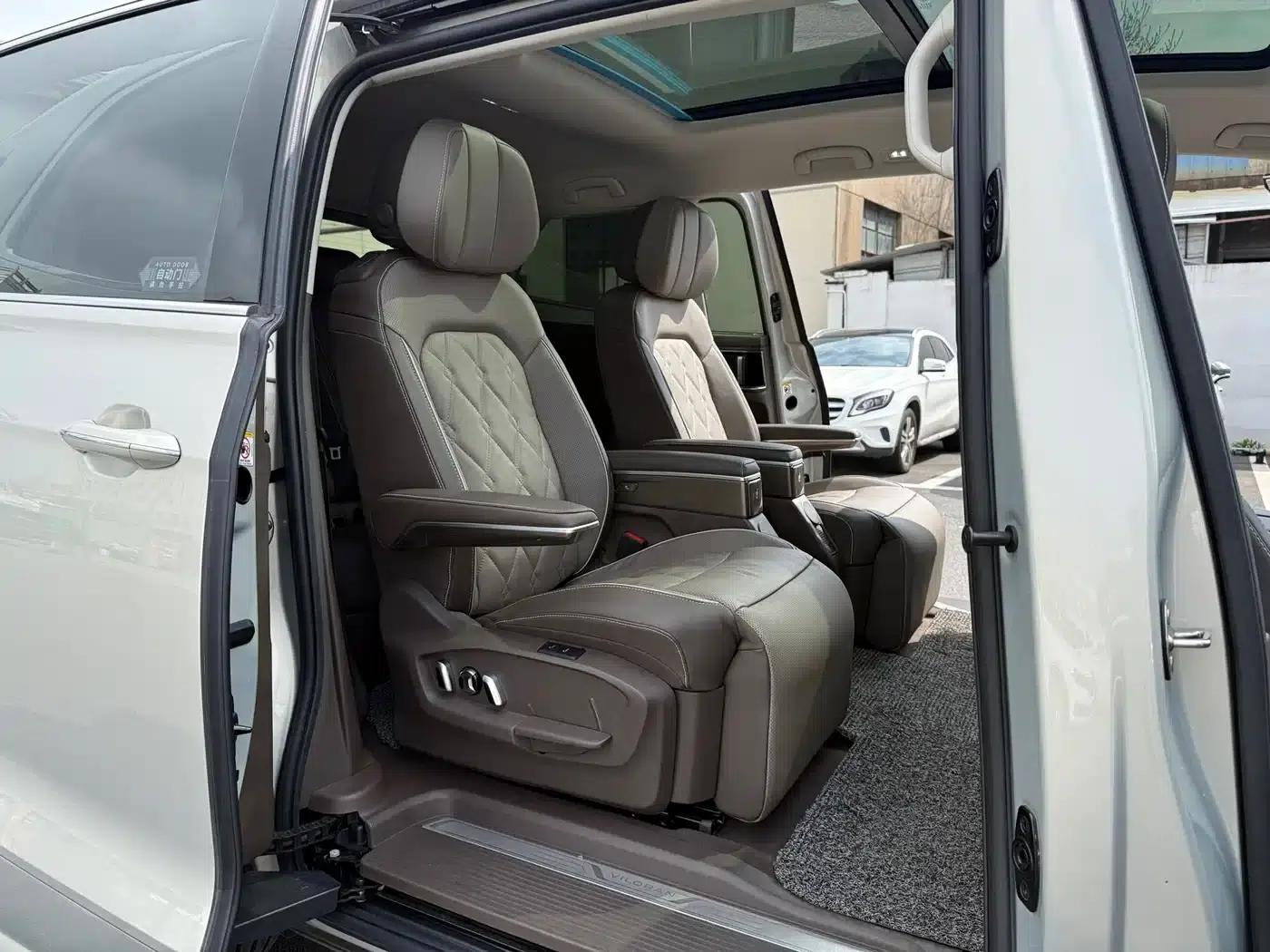Viloran 2022 380TSI Premium Edition — миниатюра 19