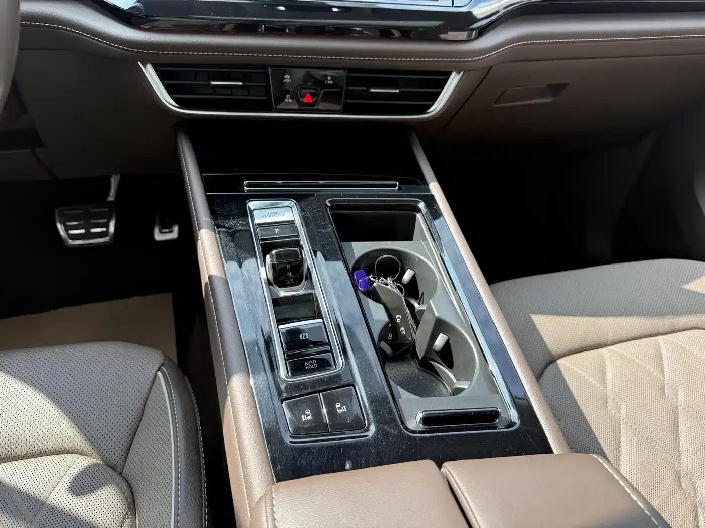 Viloran 2022 380TSI Premium Edition — миниатюра 8